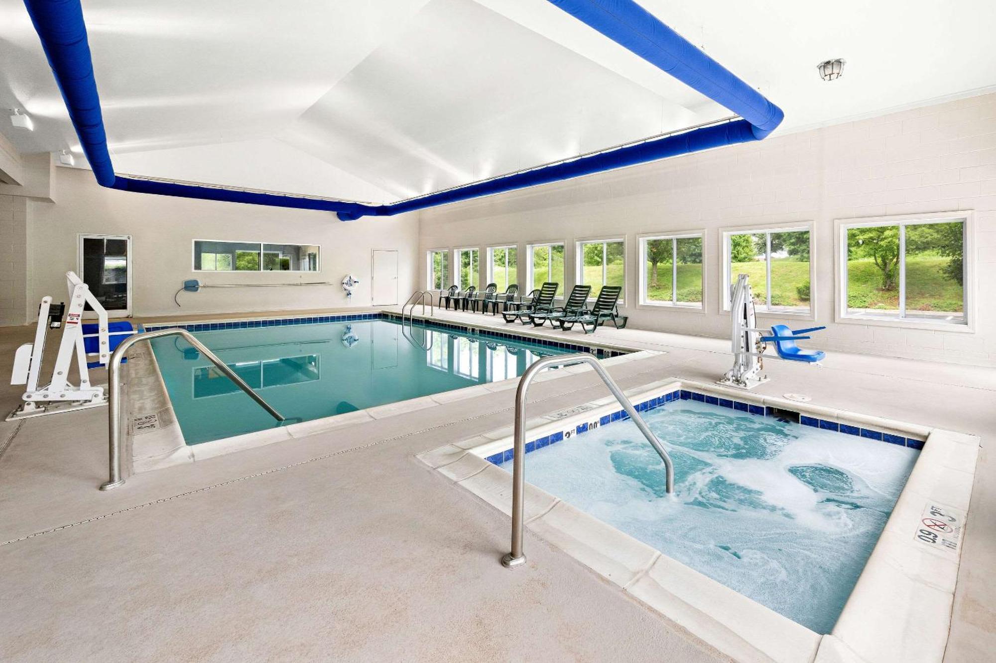 Comfort Suites Abingdon I-81 Eksteriør bilde